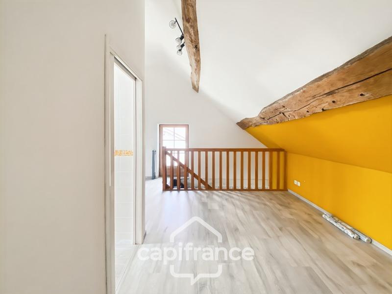 Maison - 95 m² - 5 pièces