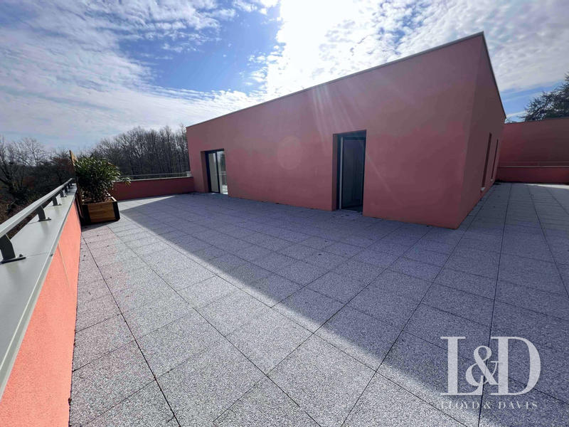 Appartement - 91 m² - 4 pièces