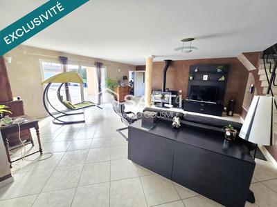 Maison - 168 m² - 6 pièces