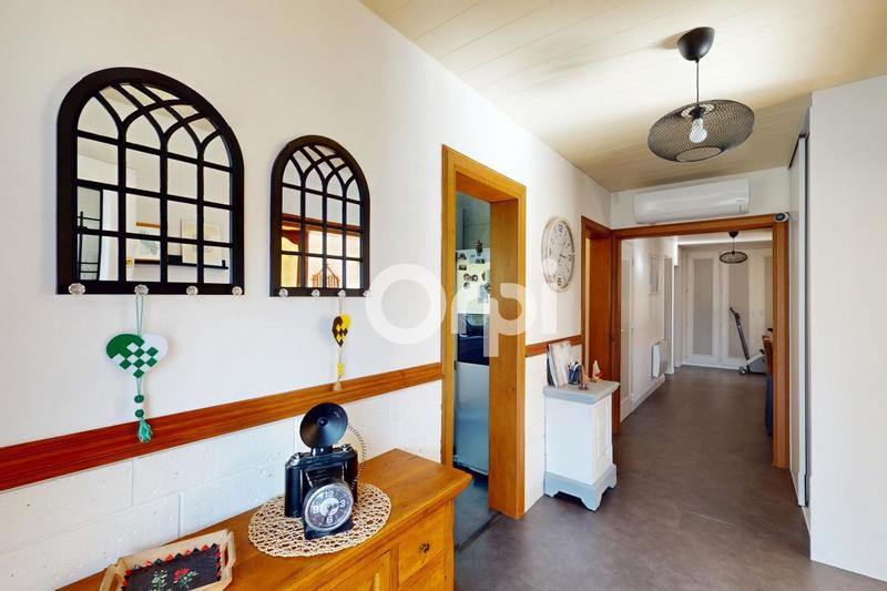 Maison - 197 m² - 6 pièces