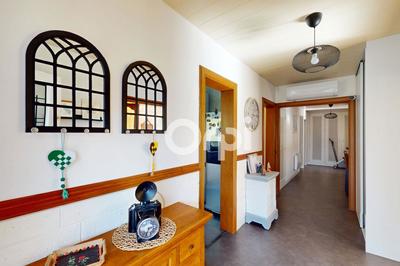 Maison - 197 m² - 6 pièces