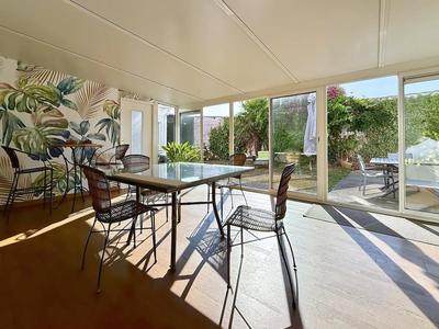 Maison - 138 m² - 6 pièces