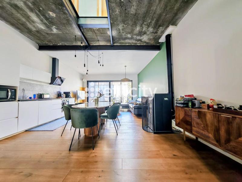 Maison - 120 m² - 5 pièces