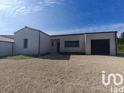 Maison - 138 m² - 5 pièces