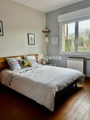 Maison - 198 m² - 7 pièces