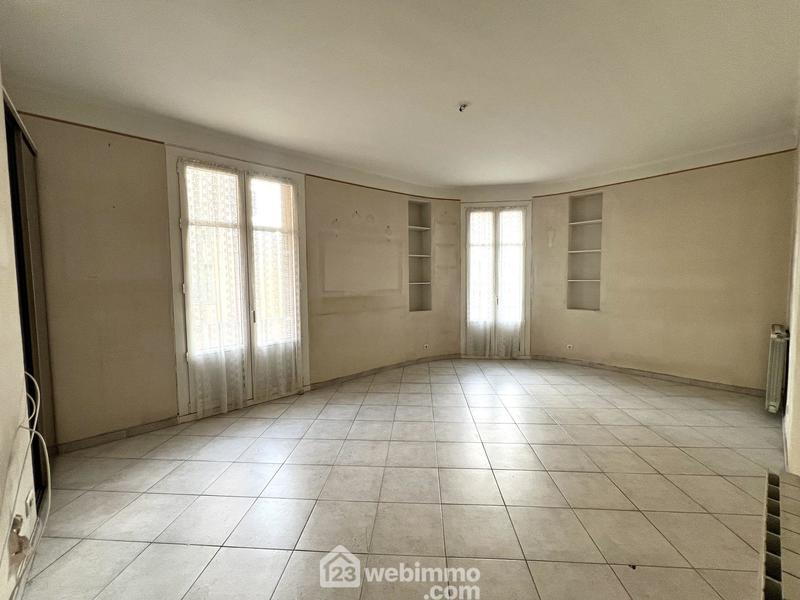 Appartement - 110 m² - 4 pièces