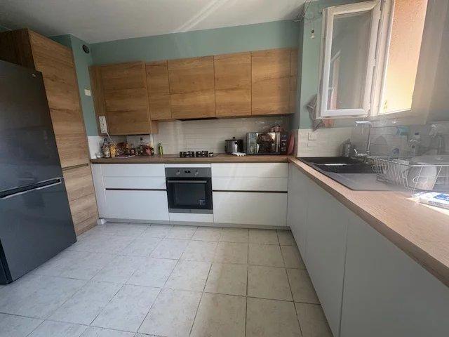 Appartement - 72 m² - 4 pièces