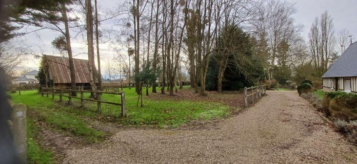 Maison - 220 m² - 9 pièces