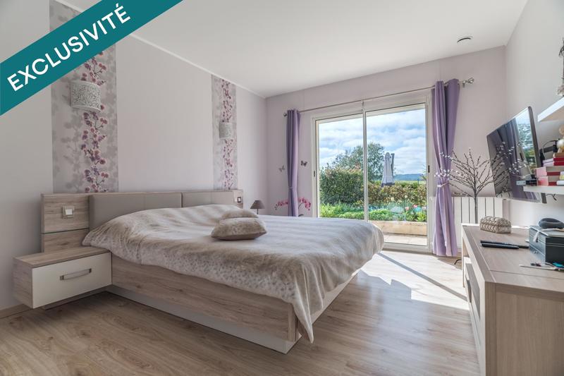 Maison - 195 m² - 7 pièces