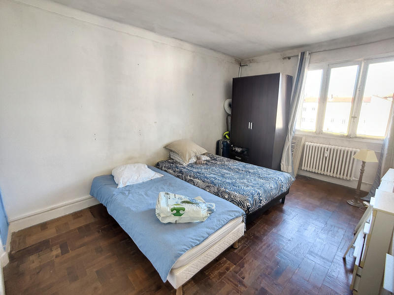 Appartement - 82 m² - 4 pièces