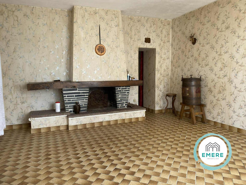 Maison - 99 m² - 4 pièces