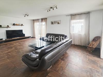 Pavillon - 157 m² - 6 pièces