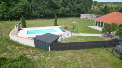 Maison - 187 m² - 6 pièces