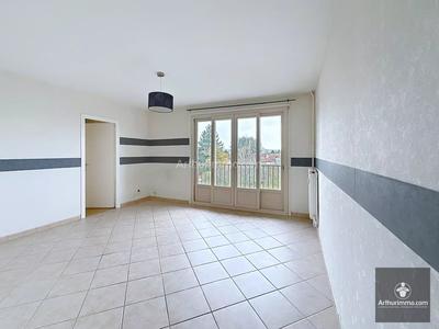 Appartement - 61 m² - 3 pièces