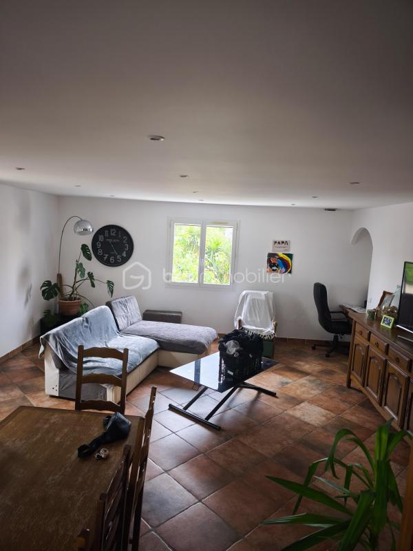 Maison traditionnelle - 200 m² - 7 pièces