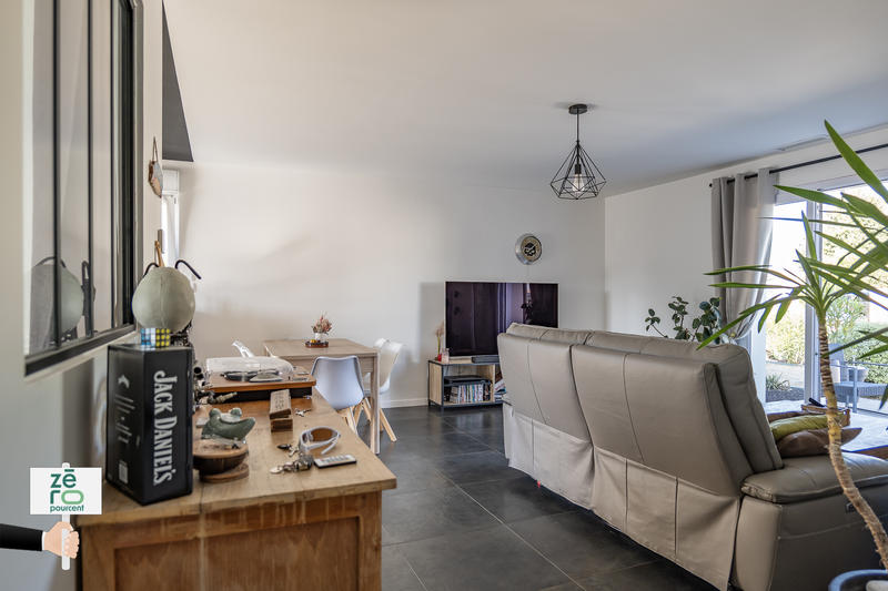 Maison - 83 m² - 4 pièces