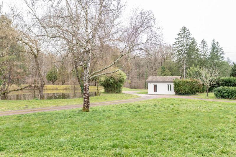 Maison - 232 m² - 8 pièces