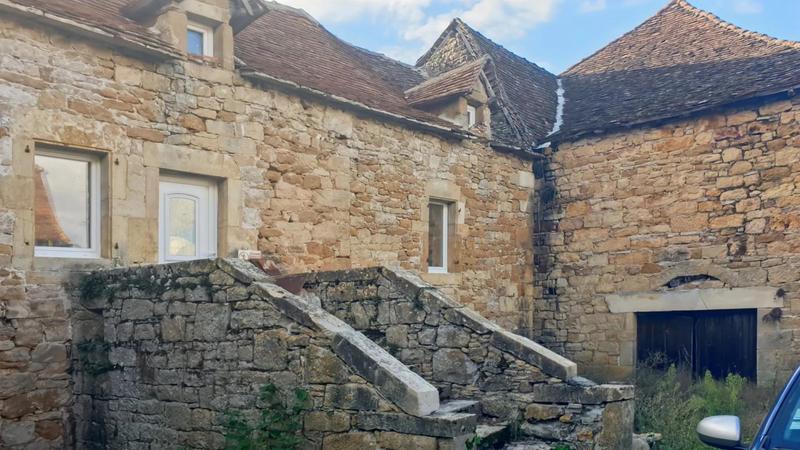 Maison - 200 m² - 6 pièces