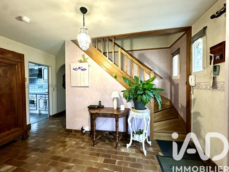 Maison - 140 m² - 6 pièces