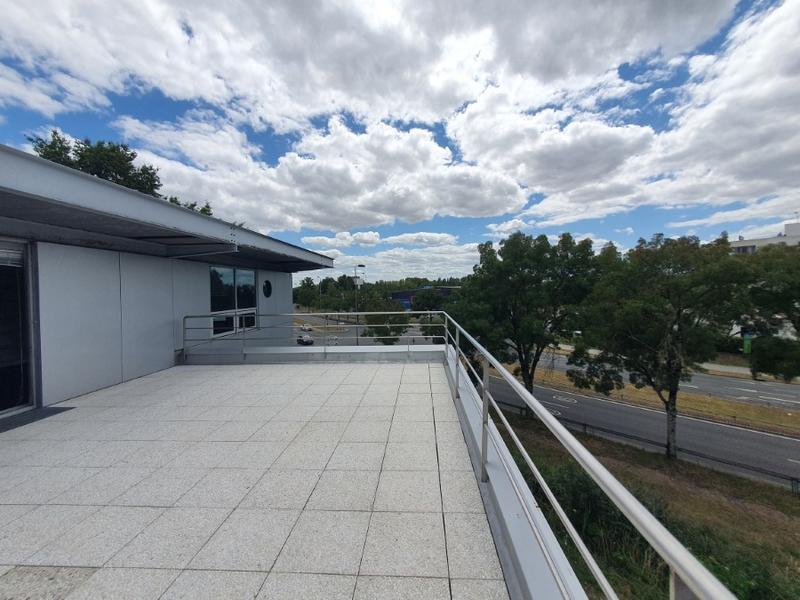 Bureau - 136 m²
