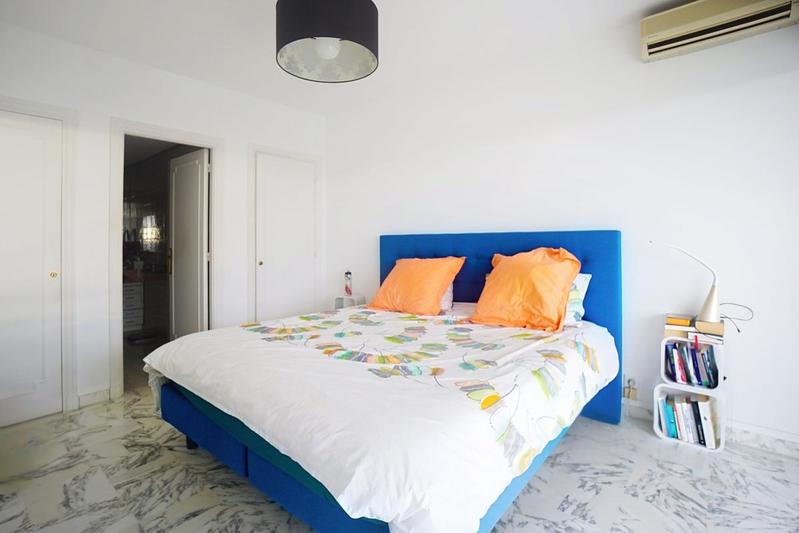 Appartement - 104 m² - 4 pièces