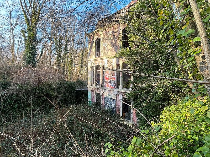 Terrain - 12 000 m²