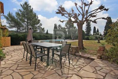 Mas - 161 m² - 7 pièces