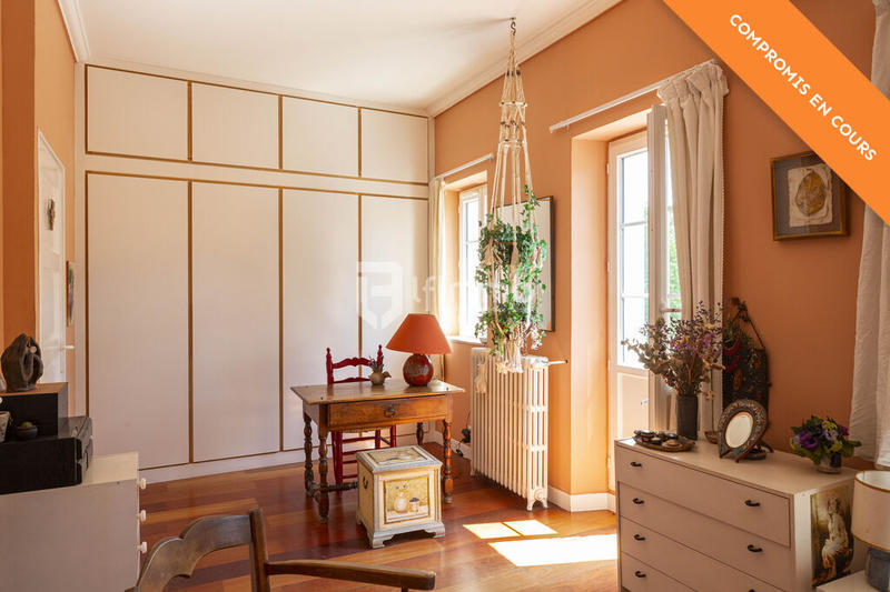 Villa - 265 m² - 7 pièces