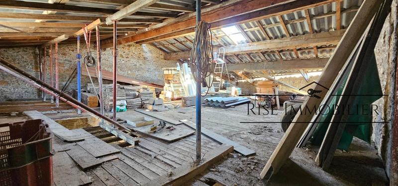 Grange - 88 m² - 2 pièces