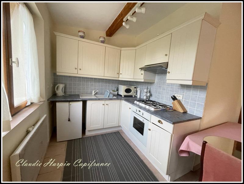 Maison - 255 m² - 9 pièces