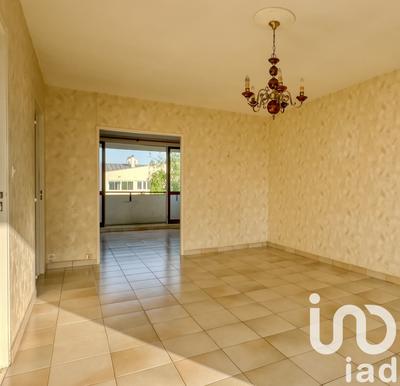 Appartement - 75 m² - 3 pièces