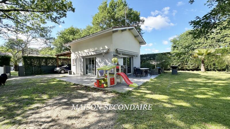 Maison d'architecte - 310 m² - 9 pièces