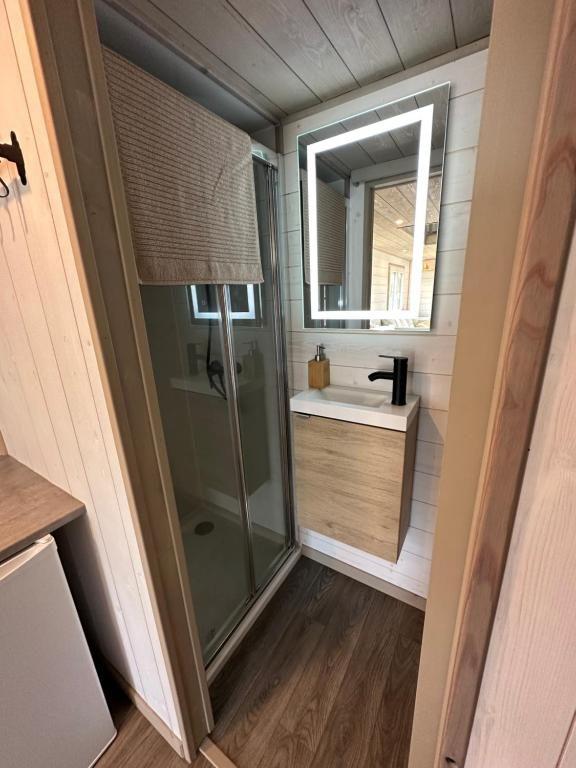 Maison - 200 m² - 20 pièces