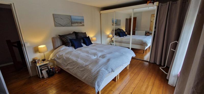 Maison - 204 m² - 6 pièces