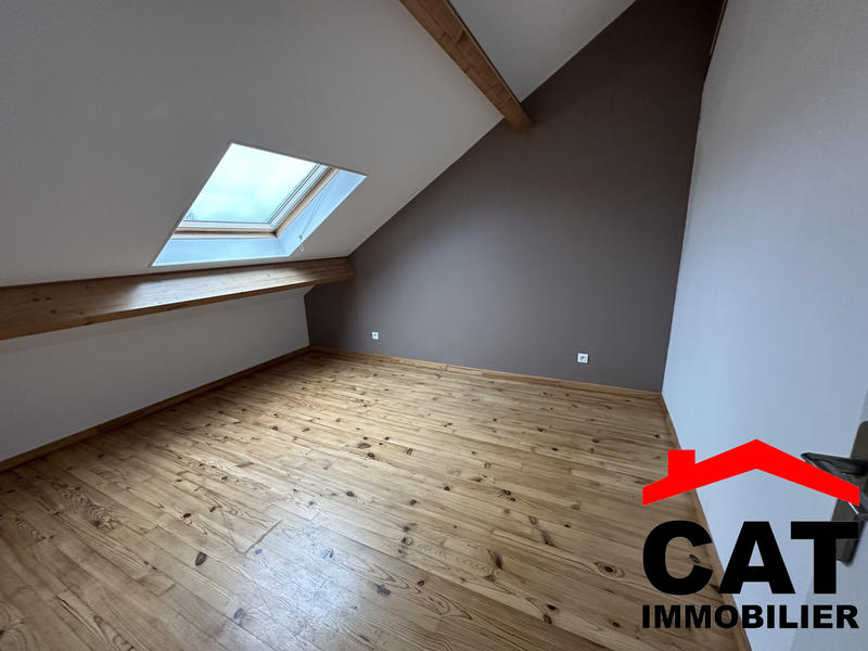 Duplex - 80 m² - 5 pièces