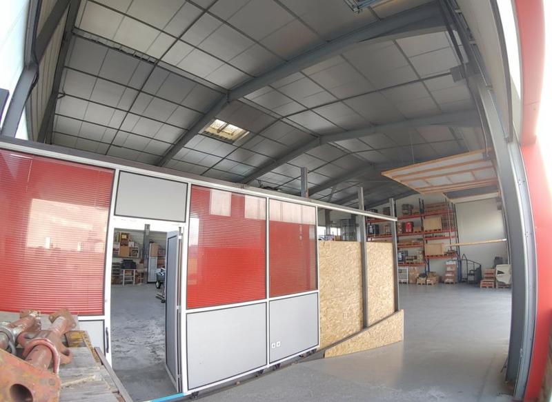 Bureau - 400 m² - 3 pièces