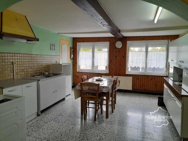 Maison - 93 m² - 4 pièces