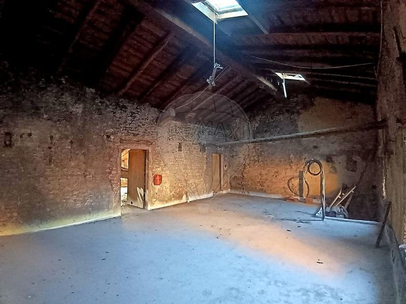 Appartement - 100 m² - 2 pièces