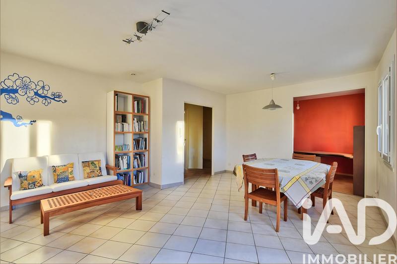 Maison - 141 m² - 5 pièces