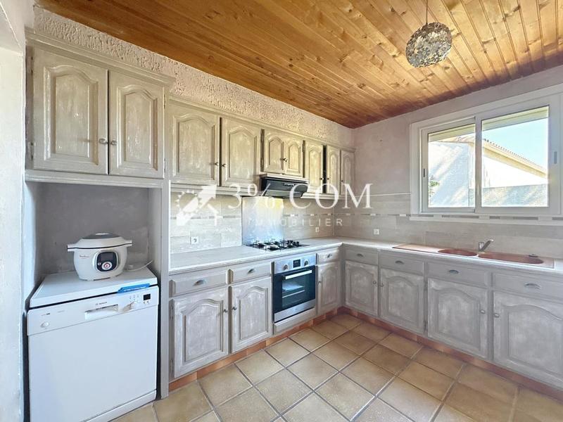 Propriété - 178 m² - 8 pièces