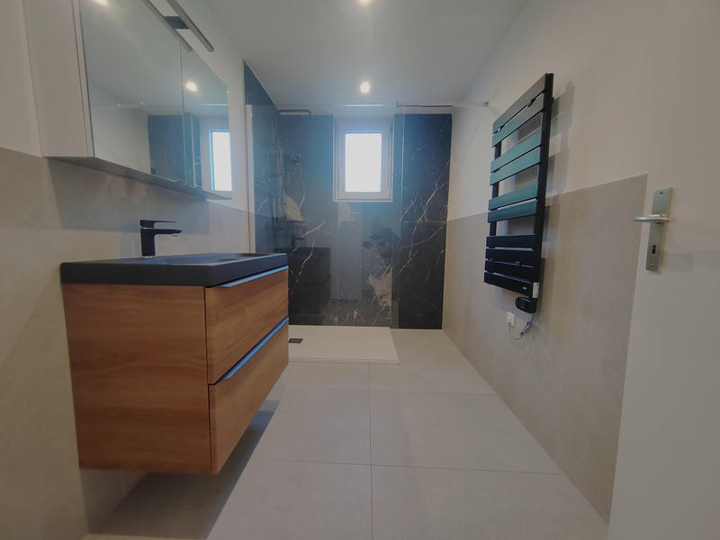 Appartement - 77 m² - 3 pièces