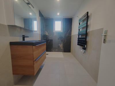 Appartement - 77 m² - 3 pièces