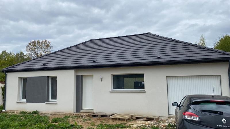 Maison - 90 m² - 5 pièces