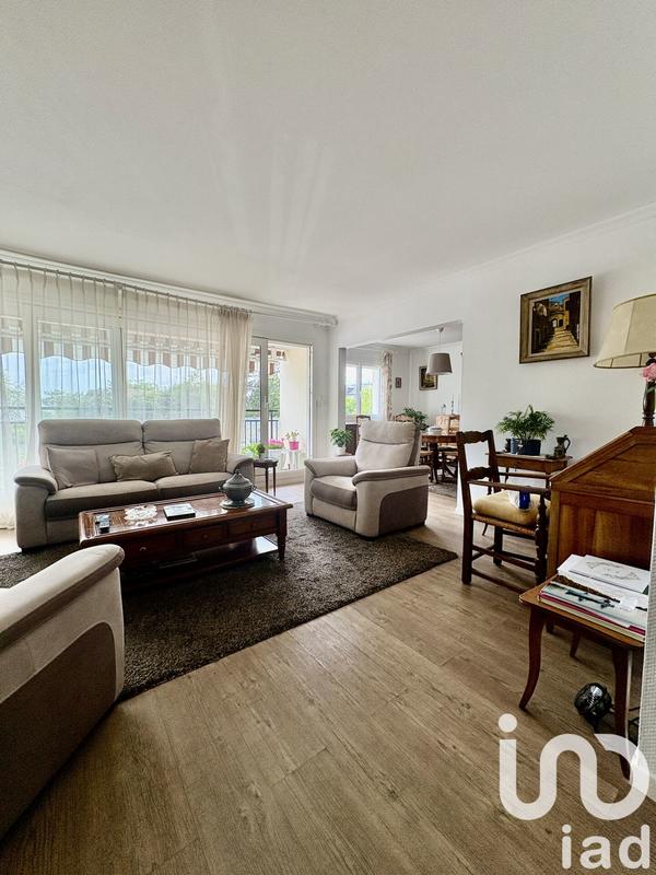 Appartement - 93 m² - 4 pièces