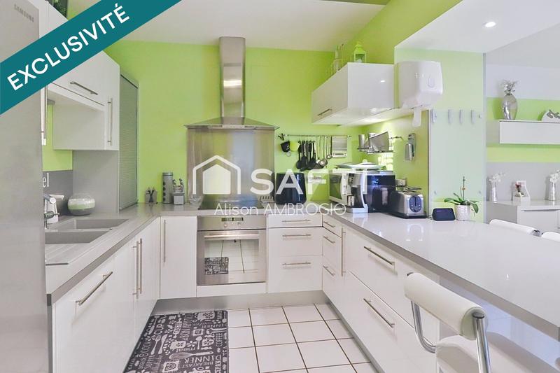 Maison - 193 m² - 7 pièces