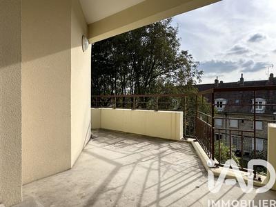 Appartement - 94 m² - 5 pièces
