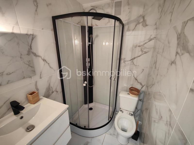 Studio - 26 m² - 1 pièce