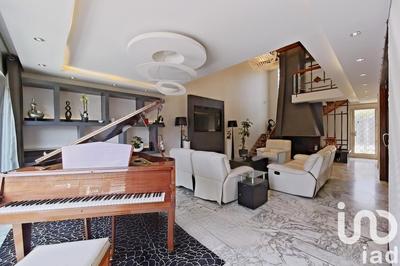 Maison de ville - 162 m² - 6 pièces