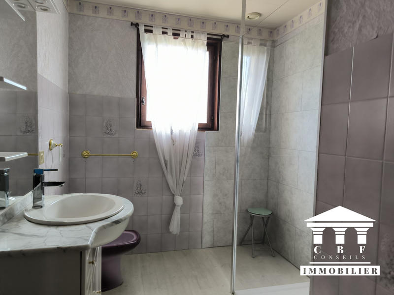 Maison - 133 m² - 6 pièces