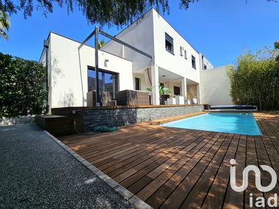 Maison - 152 m² - 6 pièces